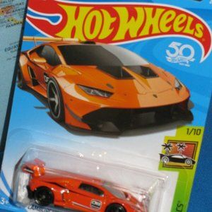 HOT WHEELS 50 YEARS LAMBORGHINI HURACAN LP 620-2 SUPER #268/365 HW EXOTICS 1/10